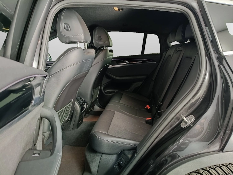 11 - BMW X4 X4 xdrive20d xLine auto my19