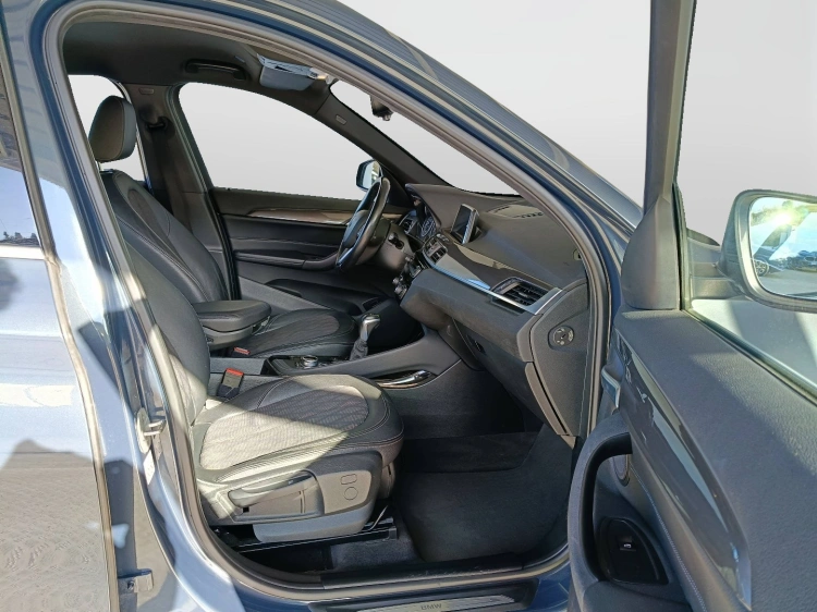 11 - BMW X1 BMW X1 XDRIVE 18D XLINE