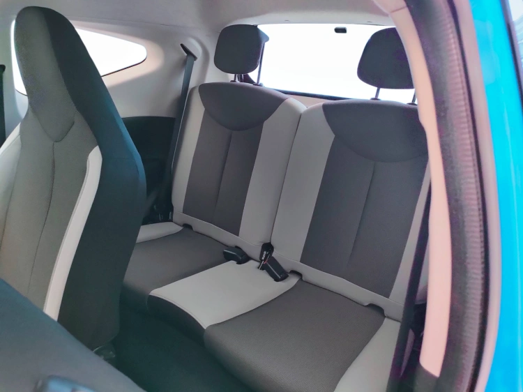 12 - Toyota Aygo Aygo 3p 1.0 x-cool my15