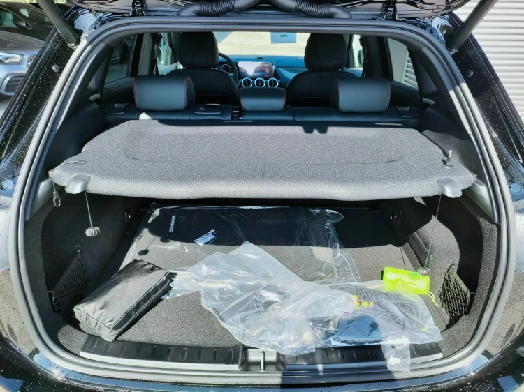 5 - Mercedes-Benz GLA 200 d automatic