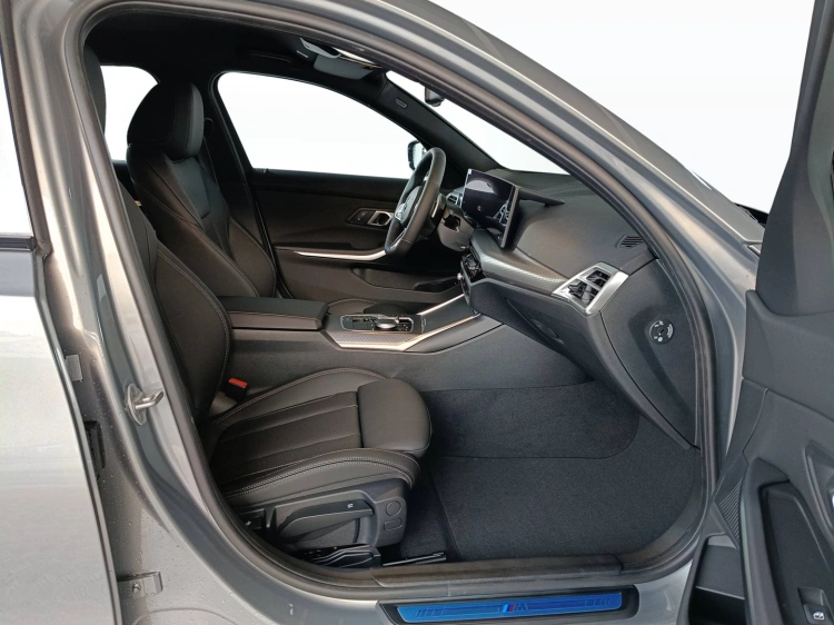 11 - BMW Serie 3 BMW 320d xDrive Touring