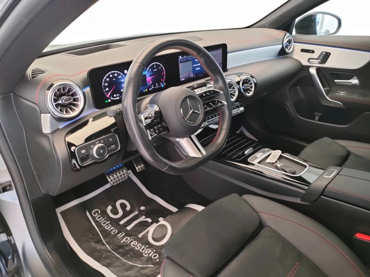 15 - Mercedes-Benz CLA Shooting Brake 200 d AMG Line Premium Plus auto