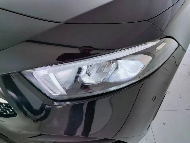 10 - Mercedes-Benz Classe A 250 e phev (eq-power) Premium Plus edition auto