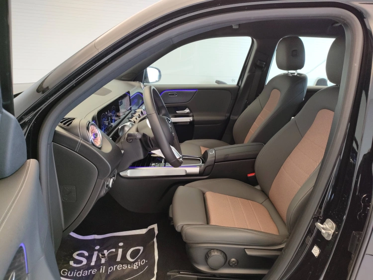 15 - Mercedes-Benz EQB 250+ Electric Art Advanced Plus 7p.ti