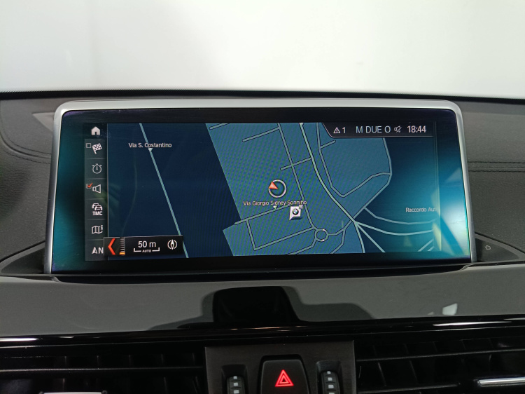 13 - BMW X1 X1 sdrive18d xLine auto