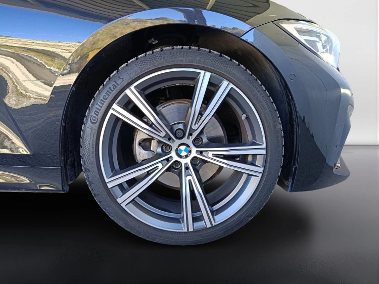 17 - BMW Serie 3 320d Touring mhev 48V xdrive Msport auto