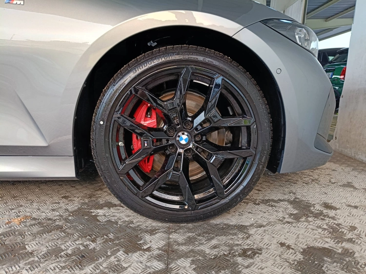 12 - BMW Serie 3 BMW 320d xDrive Touring