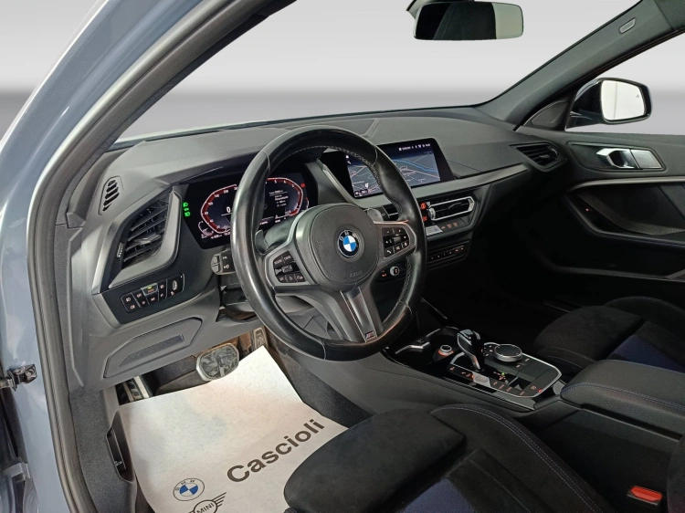 7 - BMW Serie 1 118d Msport auto
