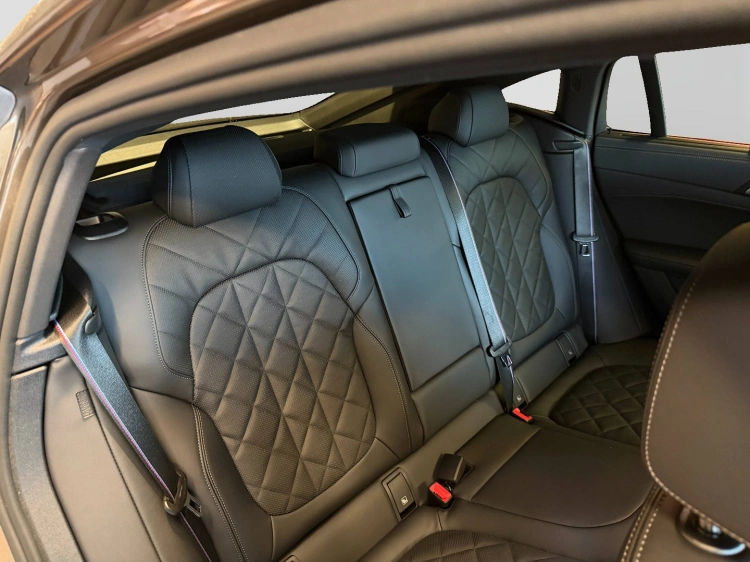 22 - BMW X6 BMW X6 xDrive30d M Sport