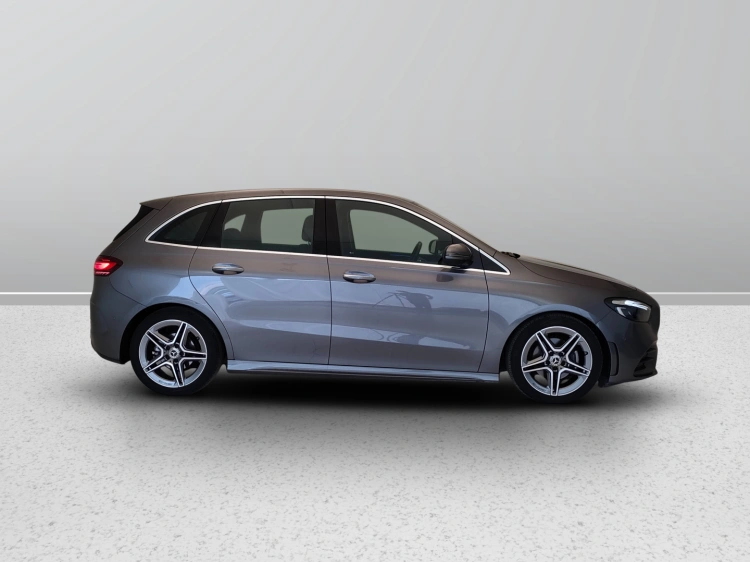 7 - Mercedes-Benz Classe B 180 d AMG Line Advanced Plus auto