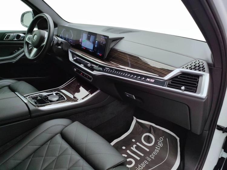 9 - BMW X5 X5 xdrive30d MSport auto