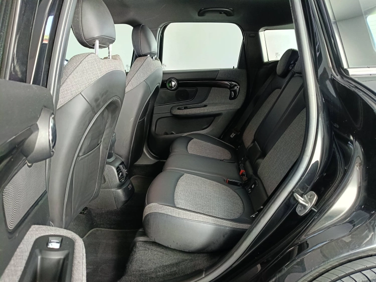 9 - MINI Countryman Mini Countryman 1.5 Cooper Classic auto