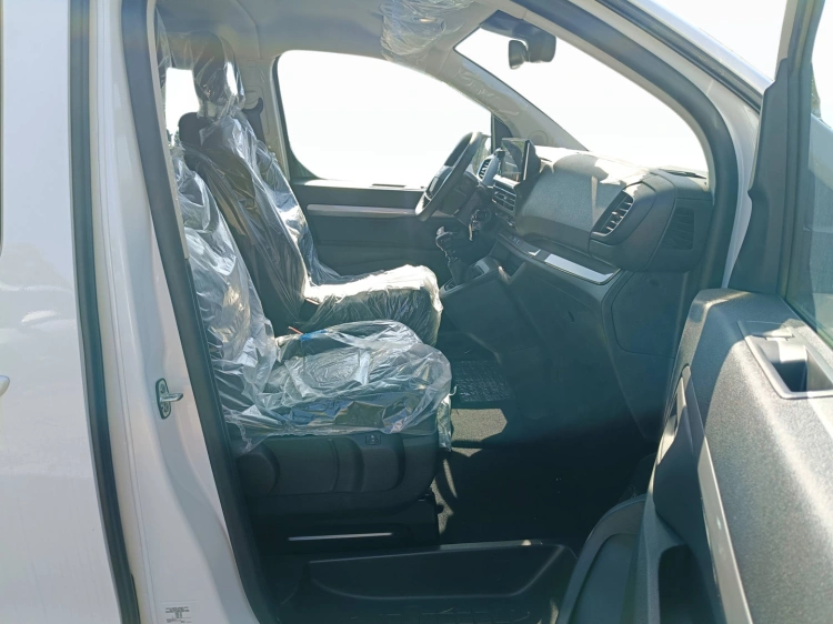 12 - Toyota Professional PROACE VERSO PROACE VERSOL2 2.0D144M EXE25