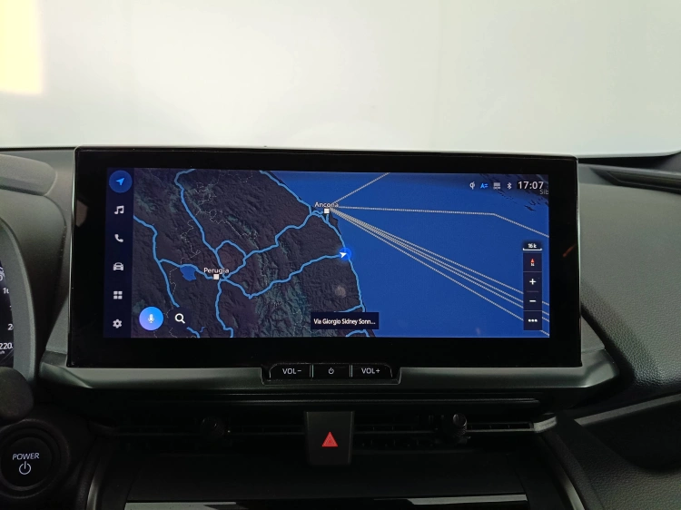 13 - Toyota C-HR C-HR 2.0 hv Trend fwd e-cvt