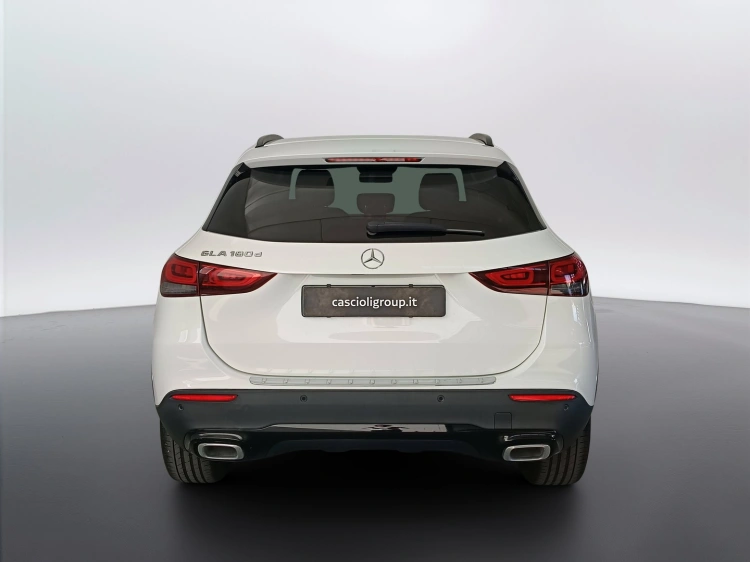 5 - Mercedes-Benz GLA 180 d Sport Plus auto