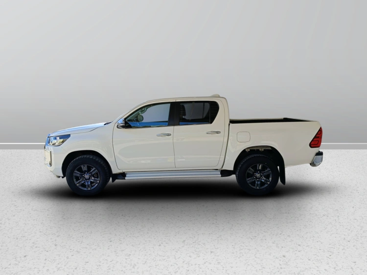 3 - Toyota Hilux Hilux 2.4 d-4d extra cab Comfort 4wd