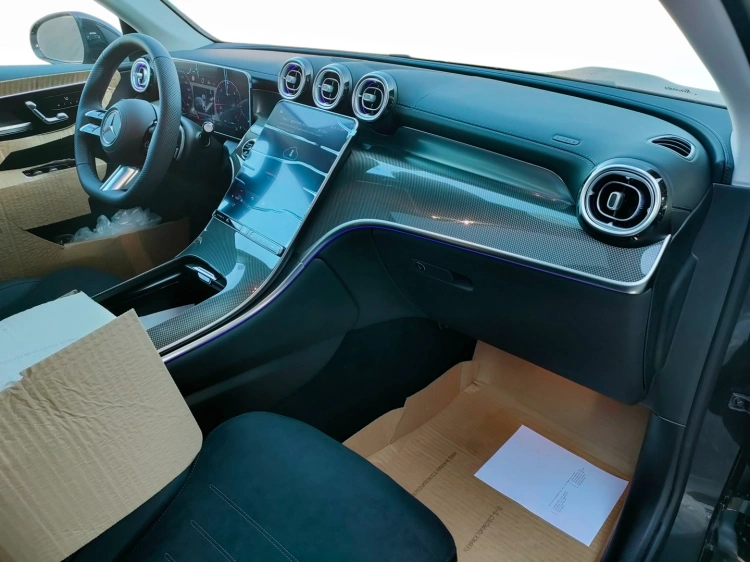 12 - Mercedes-Benz GLC 220 d 4MATIC Coupe