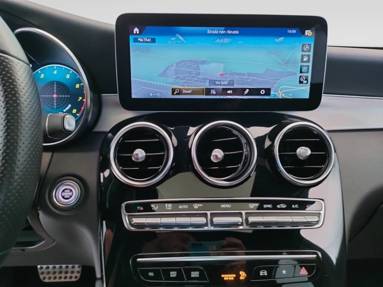 18 - Mercedes-Benz GLC Coupe 300 mhev (eq-boost) Premium Plus 4matic auto