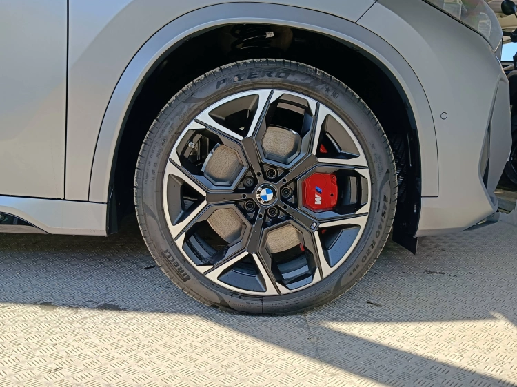 14 - BMW X1 M BMW X1 M35i xDrive