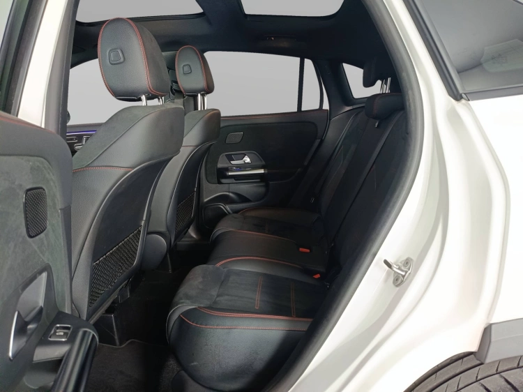 9 - Mercedes-Benz GLA GLA-H247 2020 - 180 d Premium auto