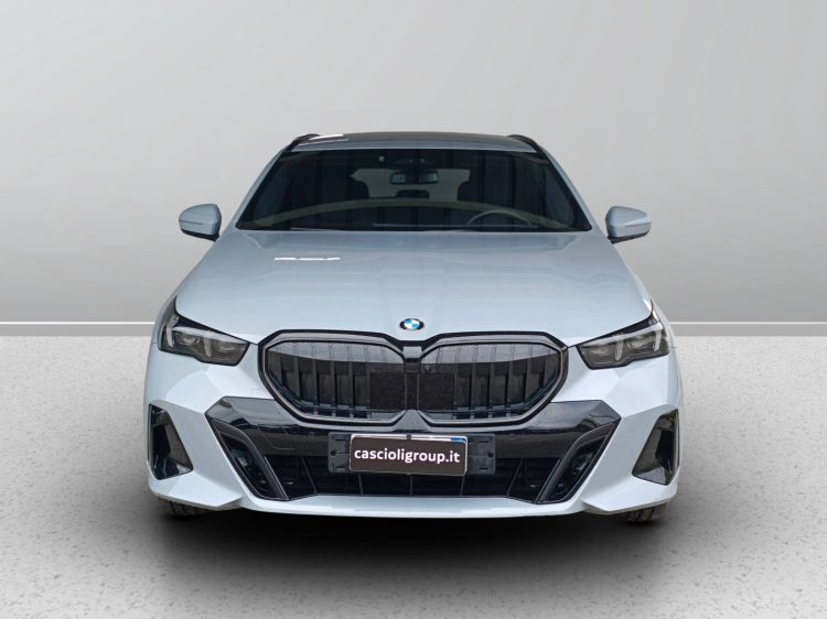 2 - BMW Serie 5 520d Touring 48V xdrive MSport auto