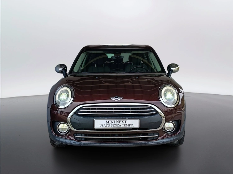 2 - MINI Cooper Mini Clubman 1.5 One D