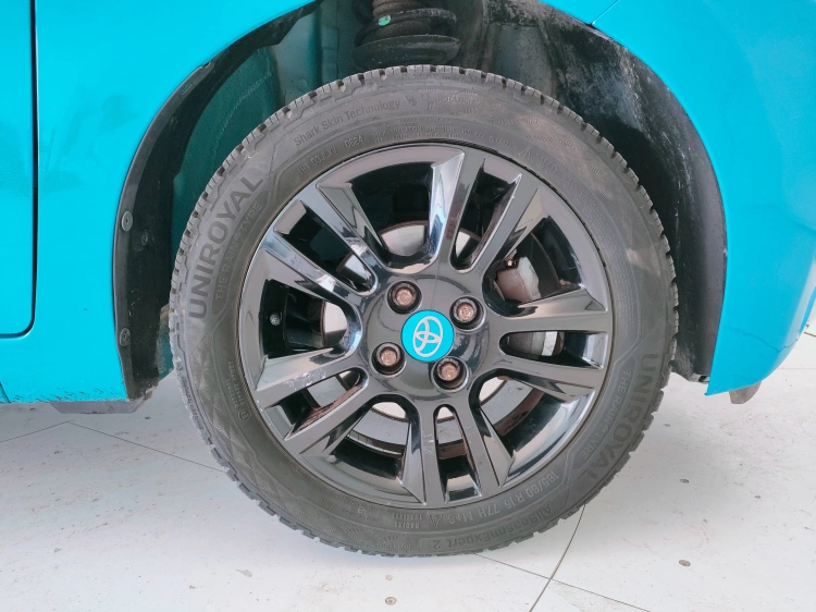 10 - Toyota Aygo Aygo 5p 1.0 x-cite m-mt