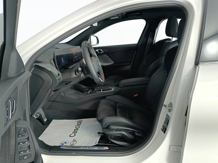 8 - BMW Serie 1 118d MSport Pro auto