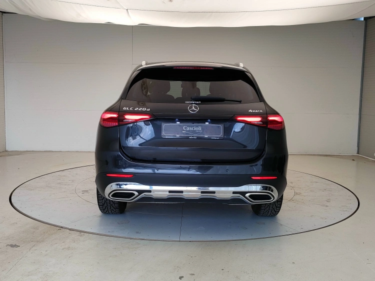 4 - Mercedes-Benz GLC 220 d mhev Advanced 4matic auto