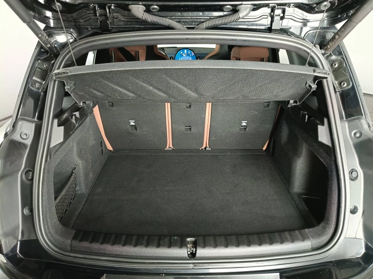 14 - MINI Countryman Mini Countryman 2.0 48V D Favoured auto