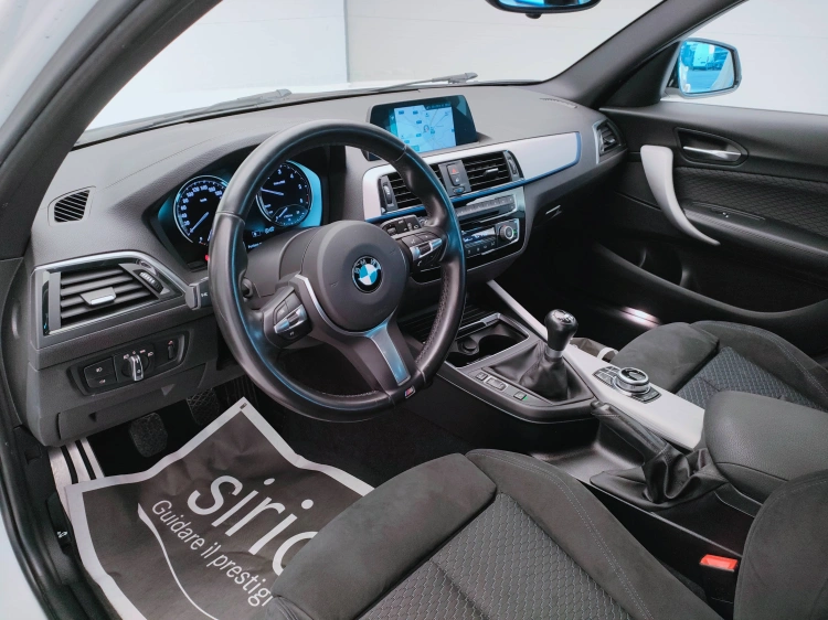 14 - BMW Serie 1 116d 5p Msport