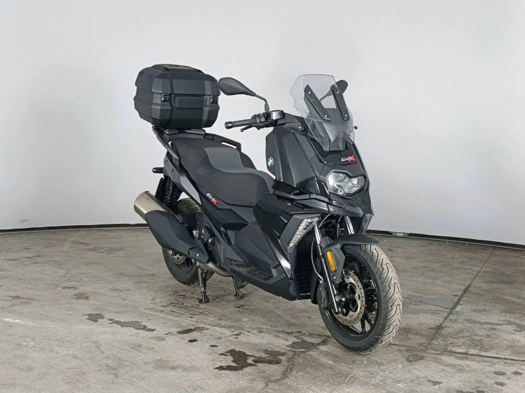 2 - BMW Motorrad C Scooter C 400 X Abs my25
