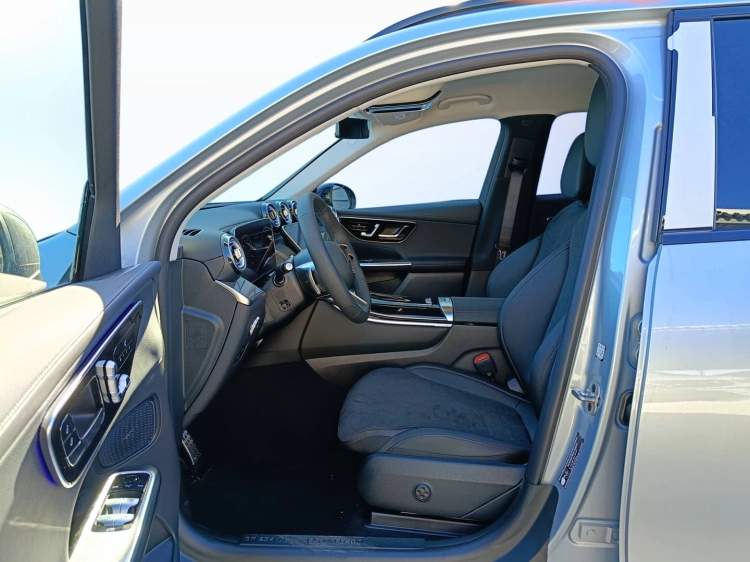 7 - Mercedes-Benz GLC 300 de 4MATIC