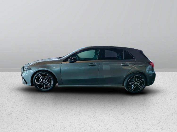 3 - Mercedes-Benz Classe A 180 d Automatic