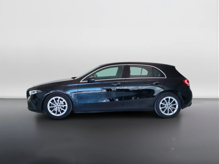 8 - Mercedes-Benz Classe A 180 d Sport auto