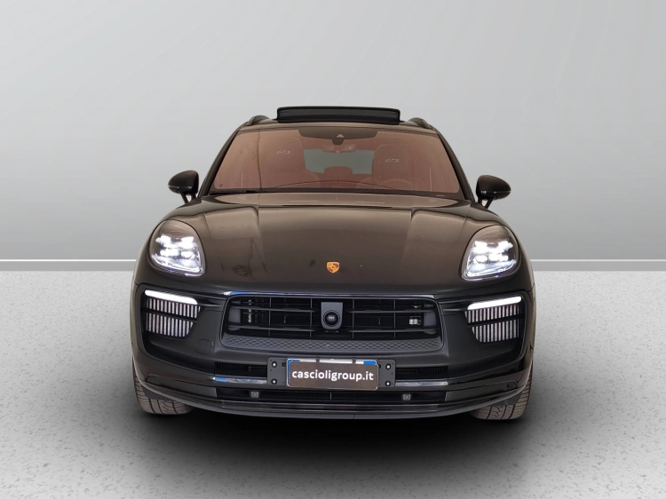 2 - Porsche Macan Macan 2.9 GTS 440cv pdk