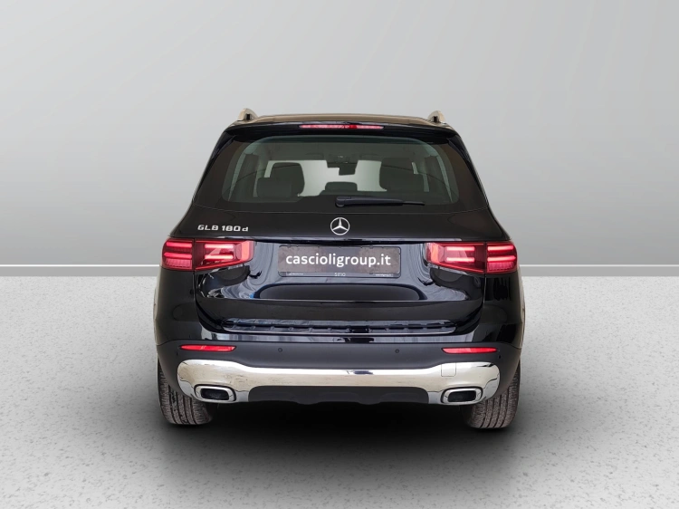 4 - Mercedes-Benz GLB 180 d Progressive Advanced auto