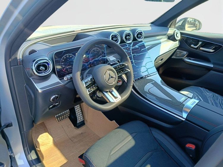 7 - Mercedes AMG GLC Mercedes-AMG GLC 43 4MATIC