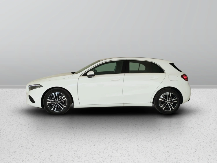 3 - Mercedes-Benz Classe A 180 d Automatic