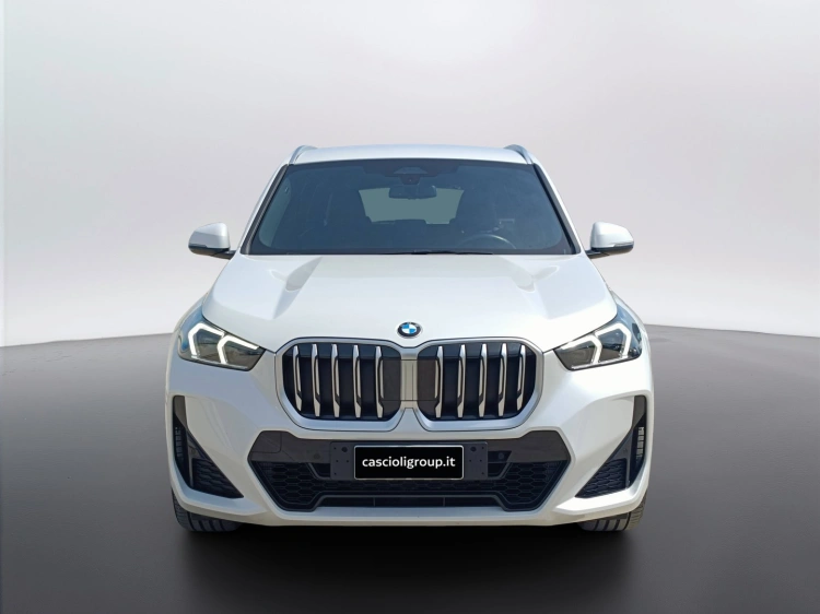 2 - BMW X1 X1 sdrive18d MSport auto