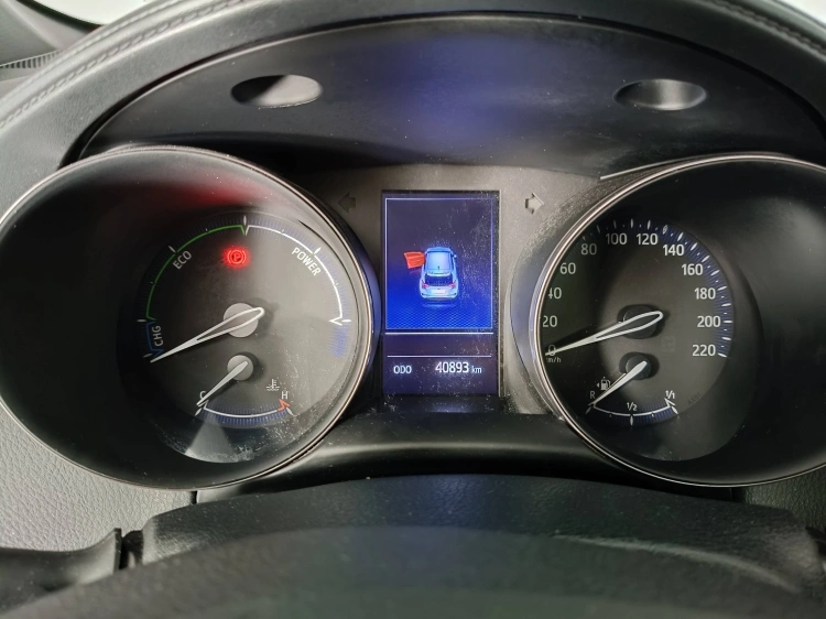 12 - Toyota C-HR TOYOTA C-HR 1.8 Hybrid E-CVT Trend