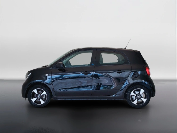8 - smart forfour Forfour eq Passion 22kW