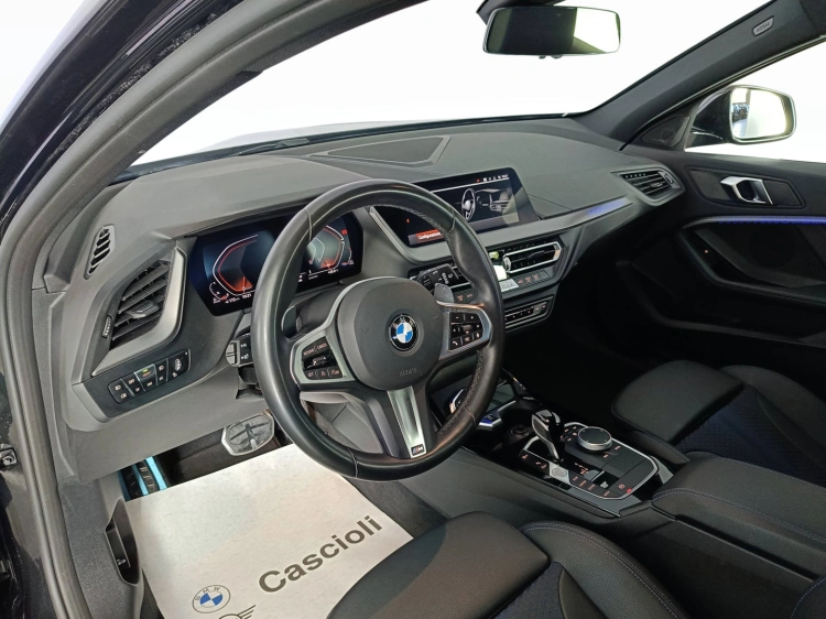 7 - BMW Serie 1 118d Msport auto