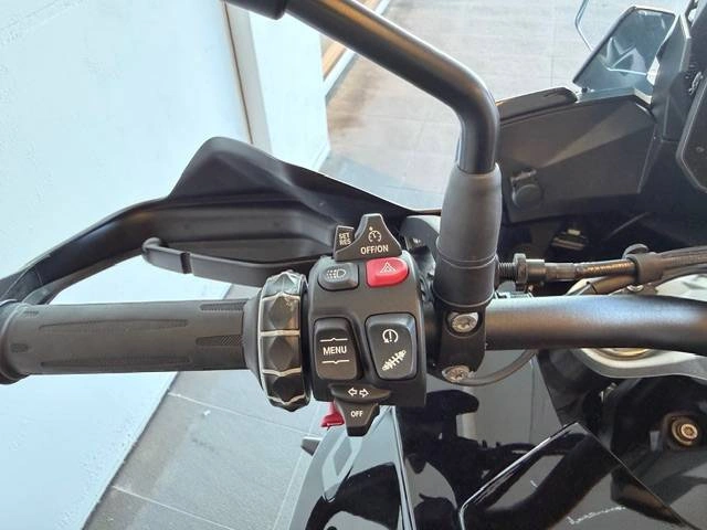 3 - BMW Motorrad XR S 1000 XR Triple Black Abs my21