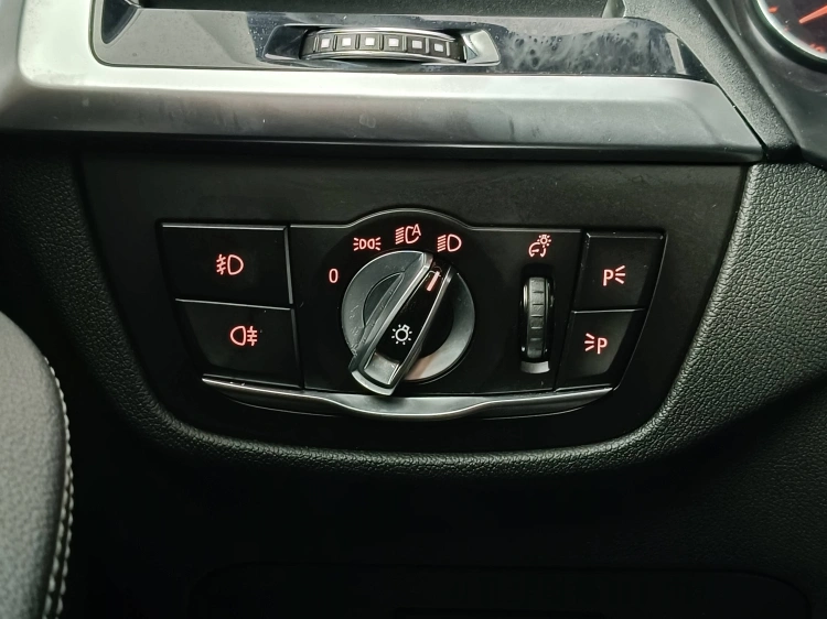 18 - BMW X4 X4 xdrive20d xLine auto my19