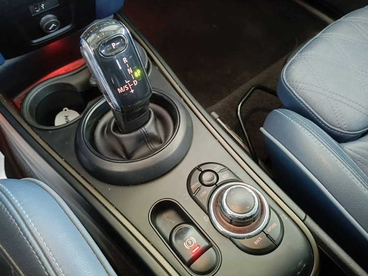 19 - MINI Countryman Mini Countryman 1.5 One D Northwood Edition auto