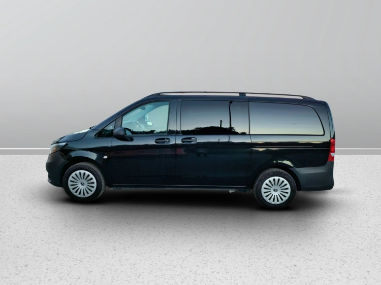 2 - Mercedes Vans Vito 116 cdi long tourer pro auto my20