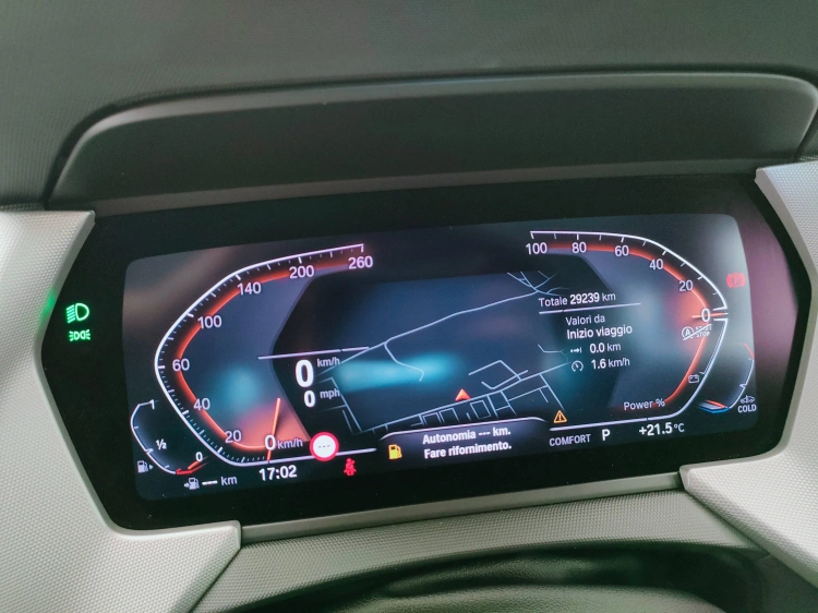 17 - BMW Serie 1 116i Msport Exterior auto