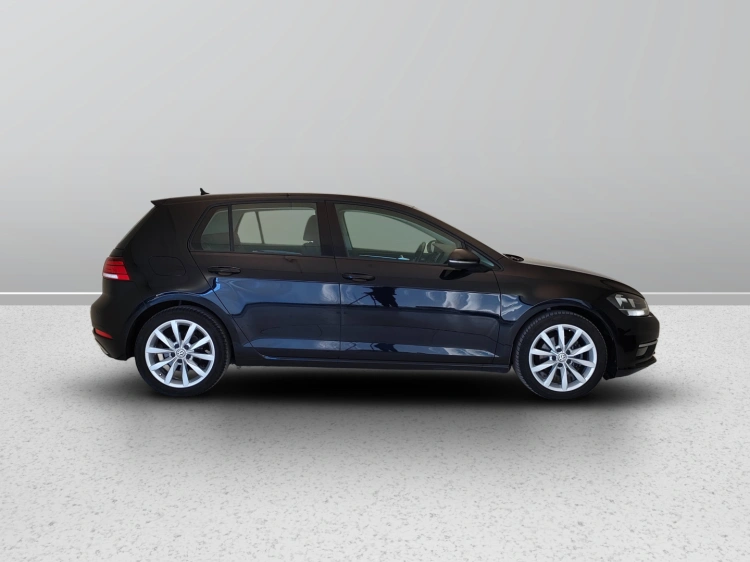 7 - Volkswagen Golf Golf 5p 1.6 tdi Executive 115cv dsg