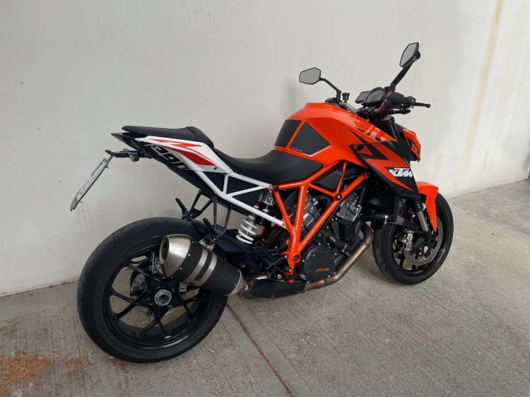 4 - Ktm Duke 1290 Super Duke R
